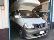 トヨタ グランドハイエース キャンピングカー タイヤ交換