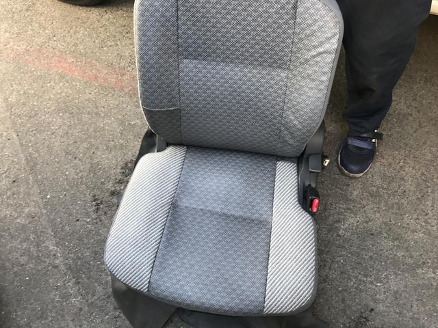 ハイゼットカーゴ3ヶ月点検・シート修理・守口市・オートスピリット