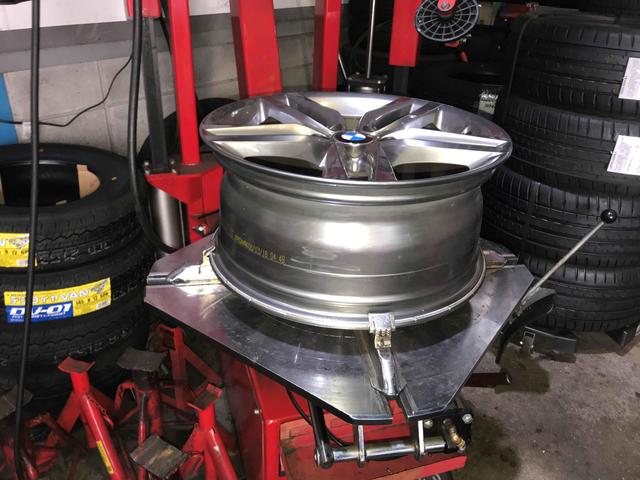 BMW持ち込みタイヤ交換・守口・オートスピリット