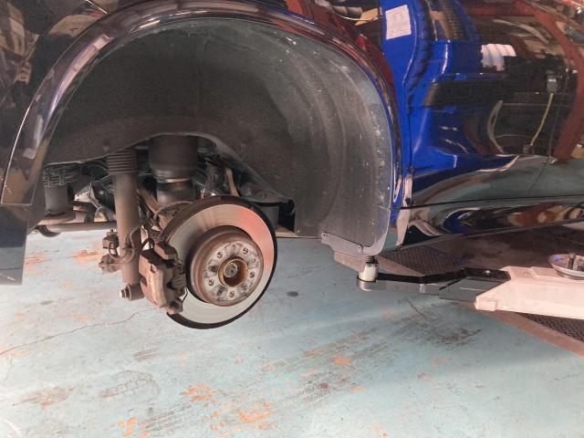 持ち込みタイヤ交換・スタッドレス・守口・寝屋川・門真・オートスピリット・BMW