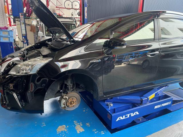 ロイヤルパープル取扱い店　プリウス　ガソリン車用(オイル交換)　安い　早い　守口　オートスピリット