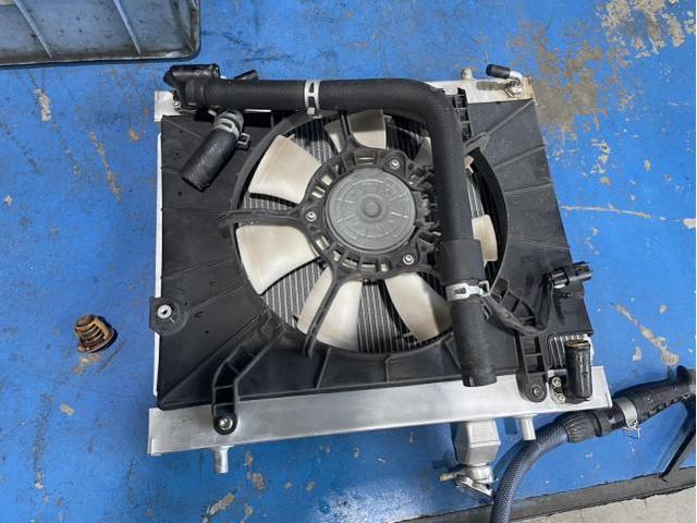 エブリイ　ラジエター交換　安心　安全　守口　オートスピリット