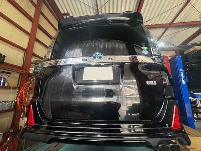 ヴォクシー　中古車販売  点検・整備　安心　安全　守口　オートスピリット