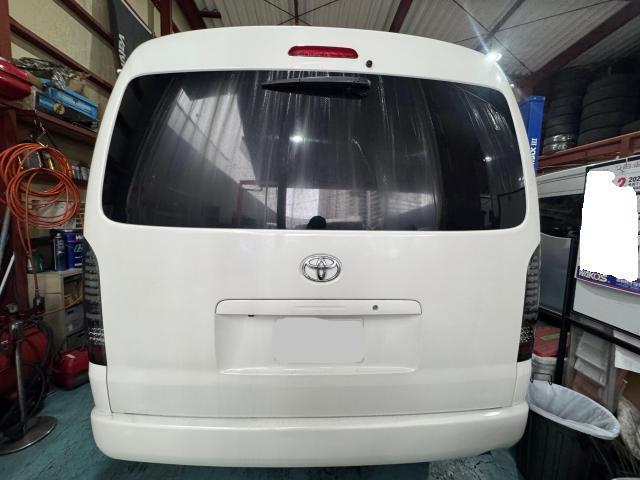 ハイエースバン　車検   安心　安全　守口　門真　寝屋川　オートスピリット