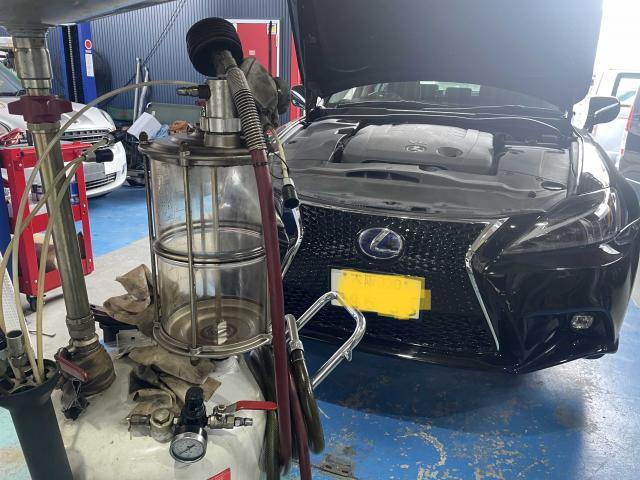 レクサス　ＩＳ　ガソリン車用(オイル交換)  タイヤ交換　守口　門真　寝屋川　枚方　摂津　オートスピリット