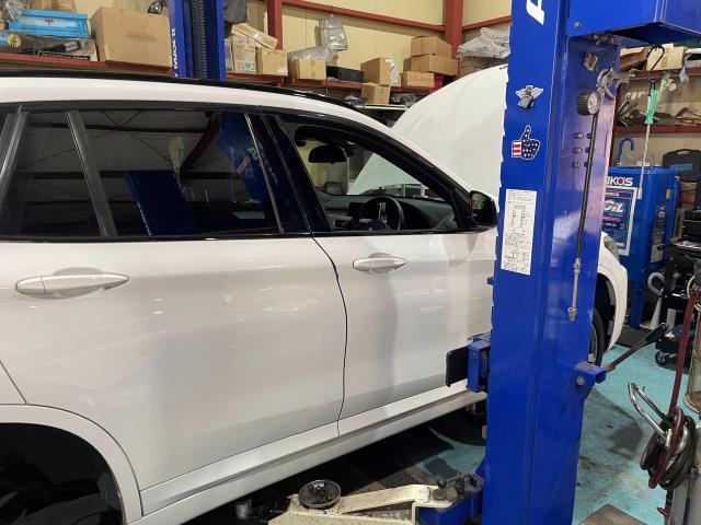 守口市で創業26年信頼実績のオートスピリット　ＢＭＷ　Ｘ１　車検　安心　安全　親切　丁寧
