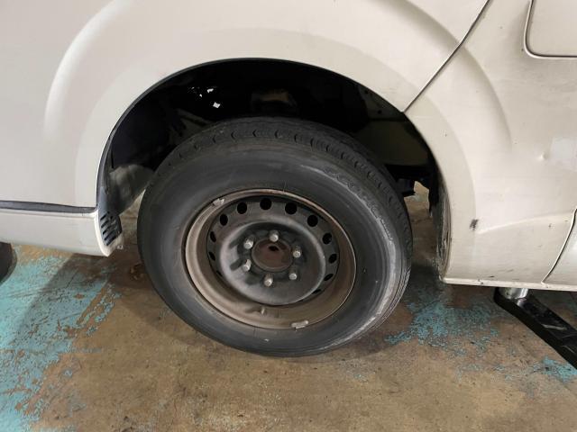 トヨタ　ハイエースバン　車検  守口市で創業26年信頼実績のオートスピリット　守口　門真　寝屋川
