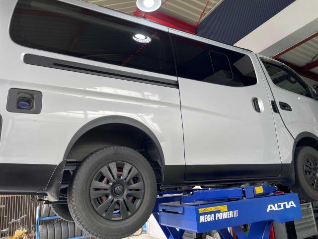 日産　ＮＶ３５０キャラバンバン　車検  車検見積もり　守口市で創業26年信頼実績のオートスピリット　守口　門真　寝屋川　枚方　摂津　吹田　豊中　東大阪　鶴見区　旭区　東淀川区