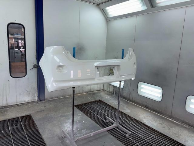 トヨタ　ポルテ　板金・外装補修  バンパー　守口市で創業26年信頼実績のオートスピリット　守口　門真　寝屋川　枚方　摂津　旭区　鶴見区　東淀川区