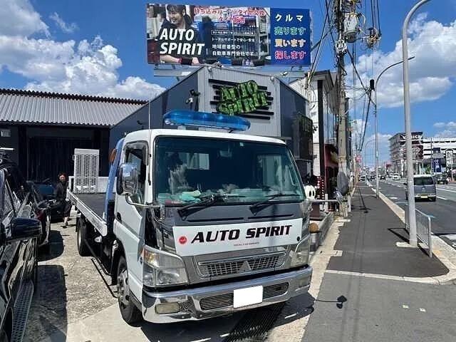 三菱ふそう　キャンター　板金・外装補修  事故　守口市で創業26年信頼実績のオートスピリット　守口　門真　寝屋川　枚方　摂津　旭区　鶴見区　東淀川区