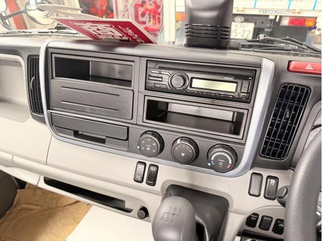 三菱ふそう　キャンター　電装系修理  ナビ取付　安心　安全　守口　門真　寝屋川　高槻　枚方　オートスピリット