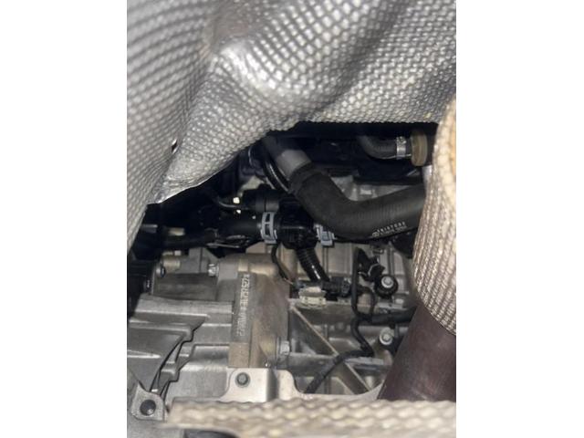 ベンツ CLA180 リアブレーキローター 　リアブレーキパット　 ヒーターチェックバルブ LLC 交換