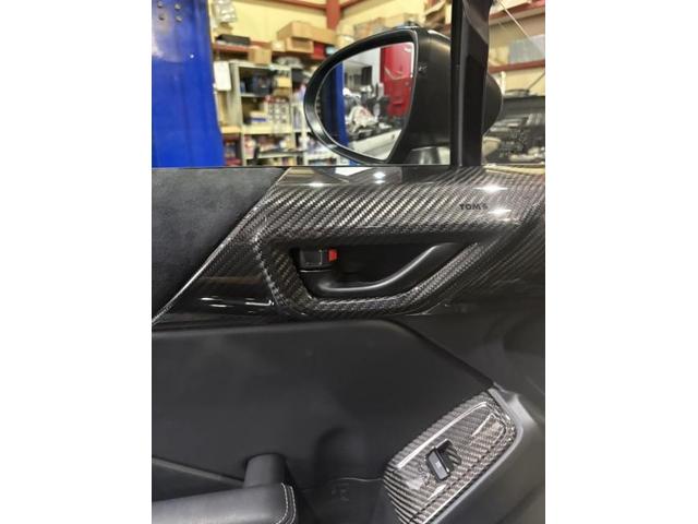 トヨタ　ＧＲ８６　板金・外装補修　フロントリップ、サイドリップ、サイドブレーキグリップ、室内パネル取り付け 　安心　安全　守口　門真　寝屋川　高槻　枚方　オートスピリット