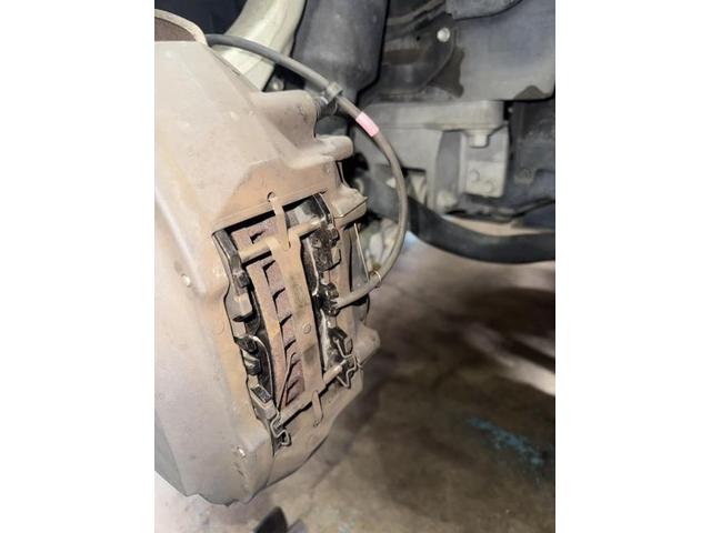 レクサスLS460 　ブレーキパット センサー 交換　安心　安全　守口　門真　寝屋川　高槻　枚方　オートスピリット