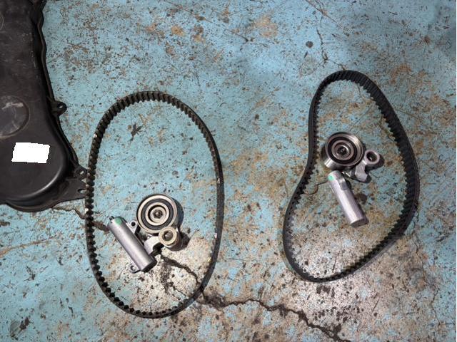 ハイエース 　タイミングベルト　 アイドラプーリー テンショナー 交換　安心　安全　守口　門真　寝屋川　高槻　枚方　オートスピリット