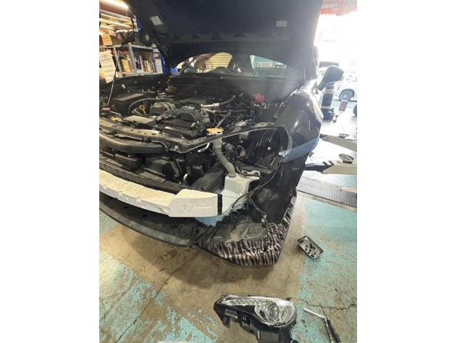 トヨタ　８６　ヘッドライトユニット交換　安心　安全　守口　門真　寝屋川　高槻　枚方　オートスピリット