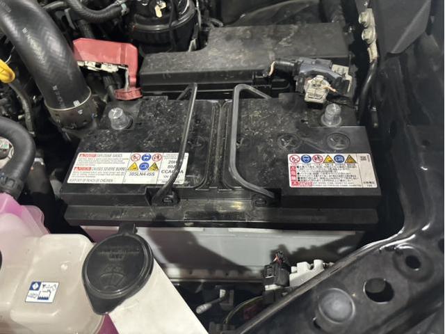 トヨタ　ハイラックス　バッテリー交換　安心　安全　守口　門真　寝屋川　高槻　枚方　オートスピリット