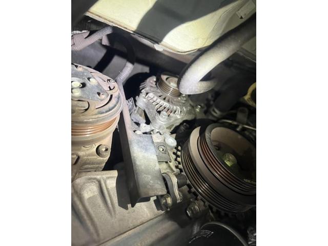 スズキ　エブリイ　サスペンション・足回り修理・整備　 オルタネーター ベルト交換　安心　安全　守口　門真　寝屋川　高槻　枚方　オートスピリット