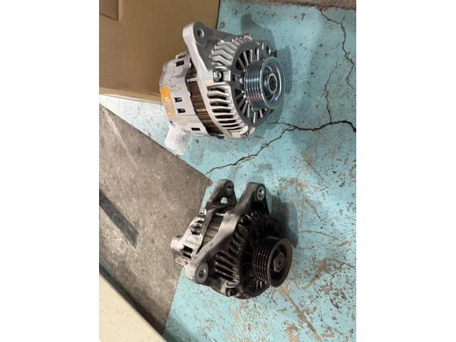 スズキ　エブリイ　サスペンション・足回り修理・整備　 オルタネーター ベルト交換　安心　安全　守口　門真　寝屋川　高槻　枚方　オートスピリット