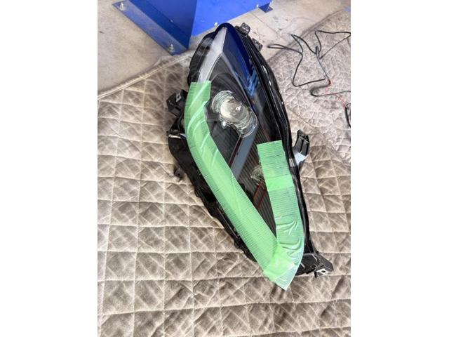 トヨタ　８６　レンズユニット交換　安心　安全　守口　門真　寝屋川　高槻　枚方　鶴見　オートスピリット