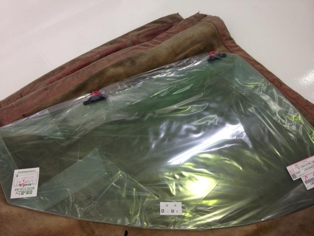 ヴィッツ　窓ガラス動かない　