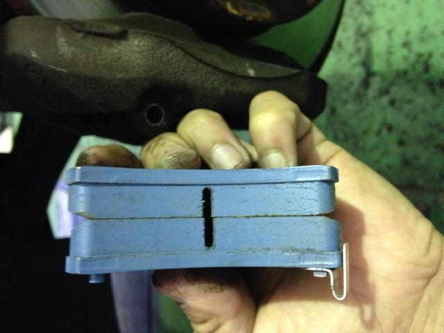 ハイゼットのブレーキディスクパット交換　大阪　春田自動車