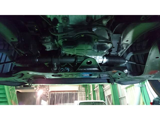 ニッサン　エルグランド　パワステオイル漏れ