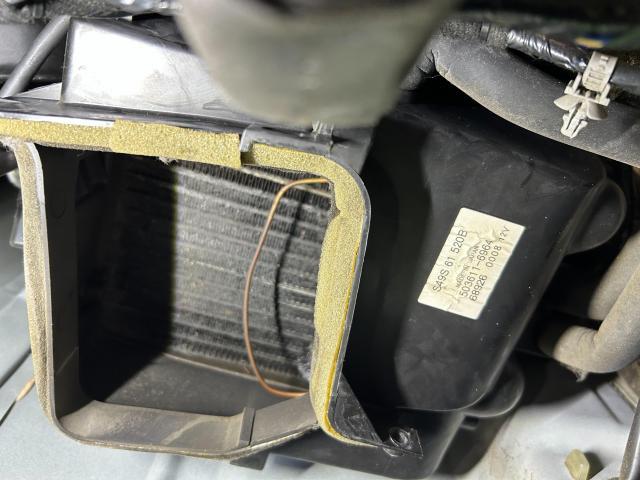 マツダ　ブローニィバン　ＳＫＦ６Ｖ　エアコンが効かない　風量が弱い　大阪　トラック・バン　修理　春田自動車