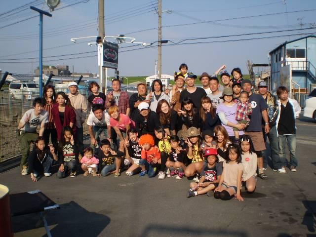 皆様のご来店スタッフ一同お待ちしております！