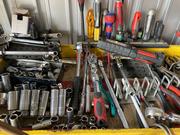 お問い合わせの際は車検証をご用意いただけますとスムーズです