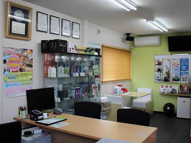 株式会社 ガレージライム 商用自動車販売専門店(2枚目)