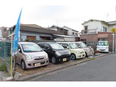 新車・中古車も販売しております♪