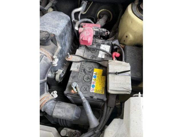トヨタ　シエンタ　電装系修理