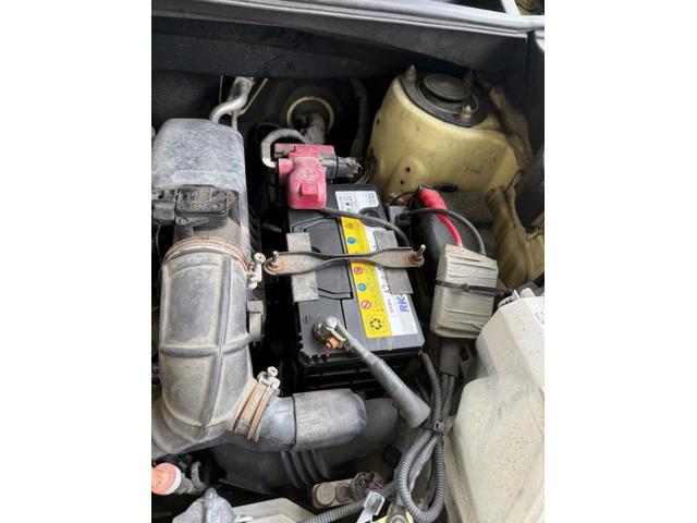 トヨタ　シエンタ　電装系修理