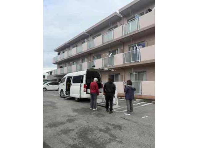 トヨタ　ハイエースバン　福祉車両