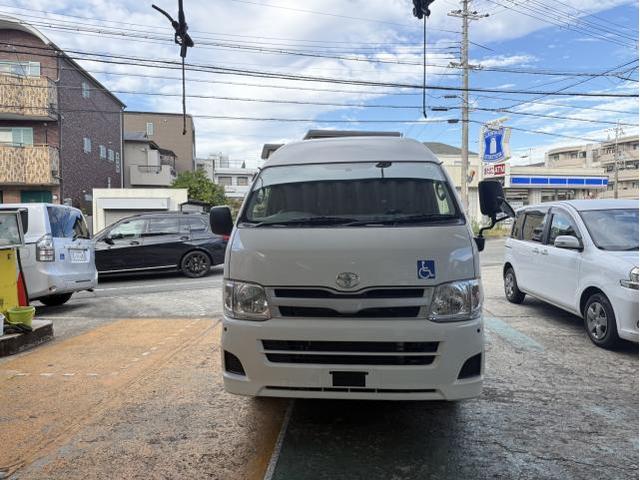 トヨタ　ハイエースバン　福祉車両