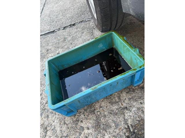 トヨタ　アクア　ハイブリッド車用(オイル交換)