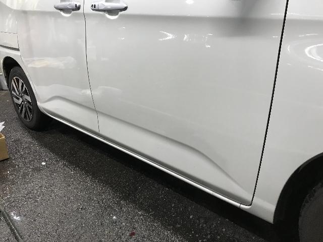 トヨタ ROOMY サイドエアロ取り付けいたしました(^^)