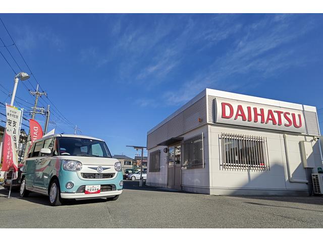 25号線沿いにあります。コーナンの向かいです。大きなダイハツ看板を目印にお越し下さいませ。