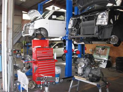 オイル交換からエンジン載せ換えまで！