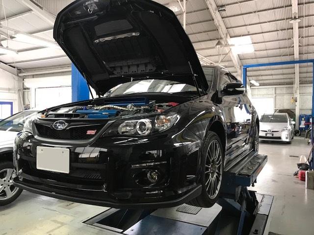 スバルWRX　STI　車検見積りでのご入庫です【高砂市　加古川市　姫路市　車検　見積り無料】