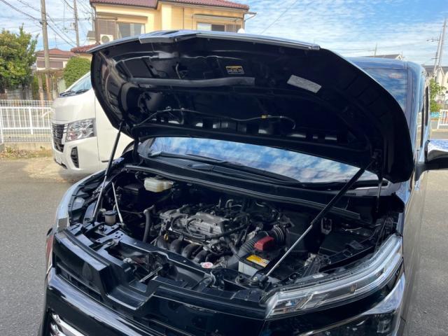 ヴォクシー　ＶＯＸＹ　ボンネットダンパー装着