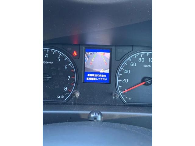 NV350キャラバン　バックカメラ