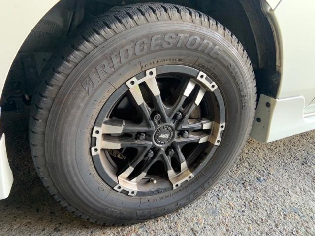 NV350 スタッドレス