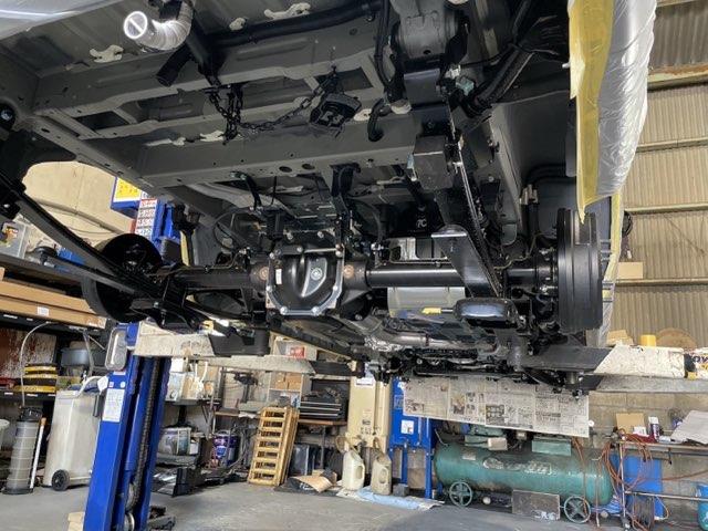 新車　キャラバン　防錆施工