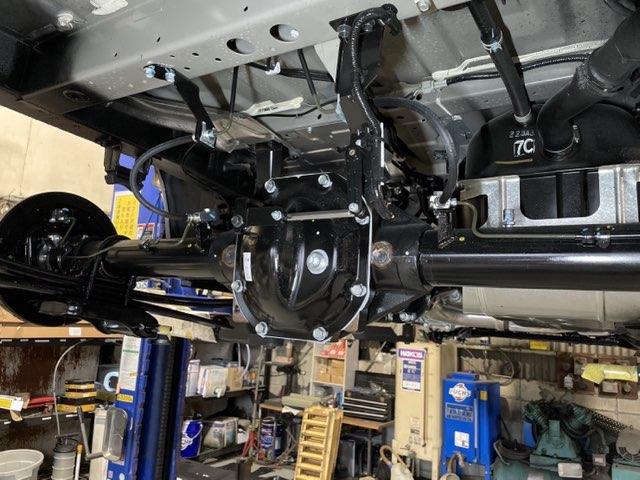 新車　キャラバン　防錆施工