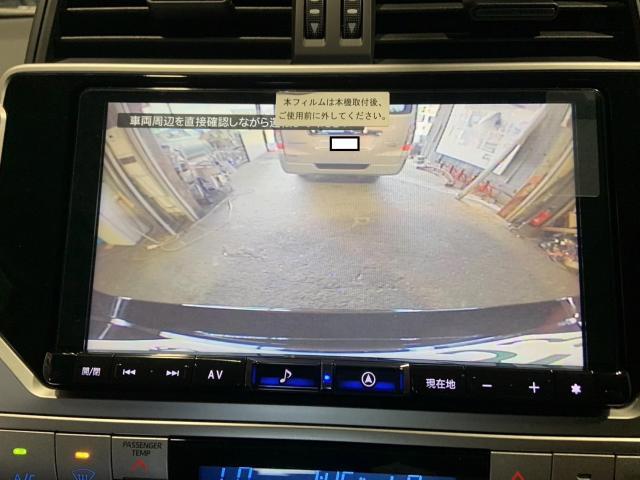 ランドクルーザープラド
ナビ　前後カメラ取付