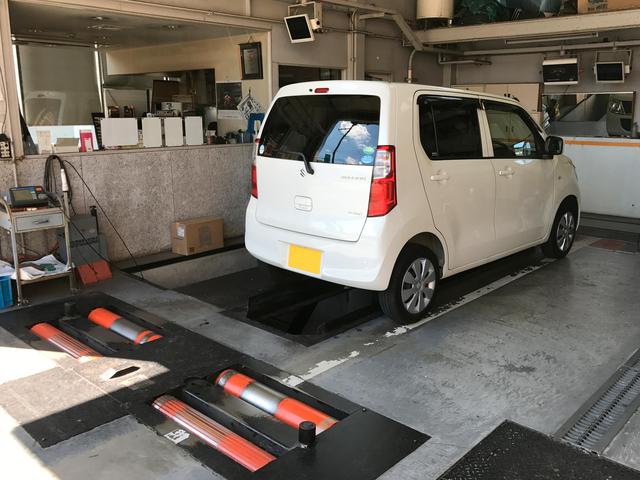 車検場です