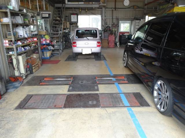 車検・整備も当社へ　詳しくはお電話ください！