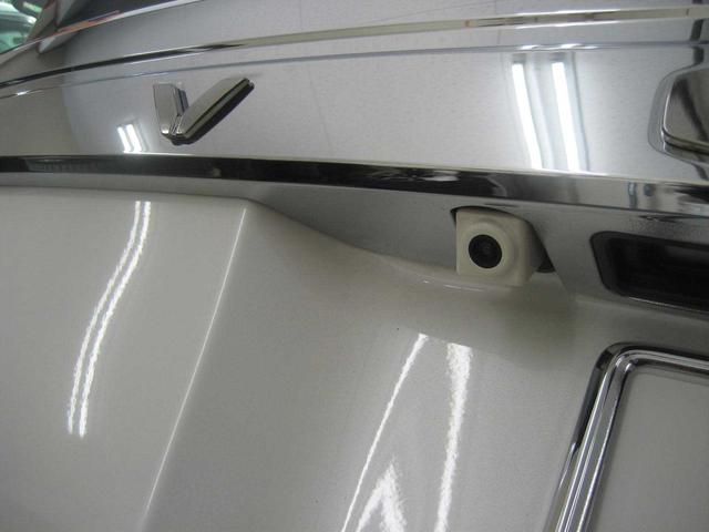 VOXY　キラメキ　BIGX10インチ　フリップダウン取り付け